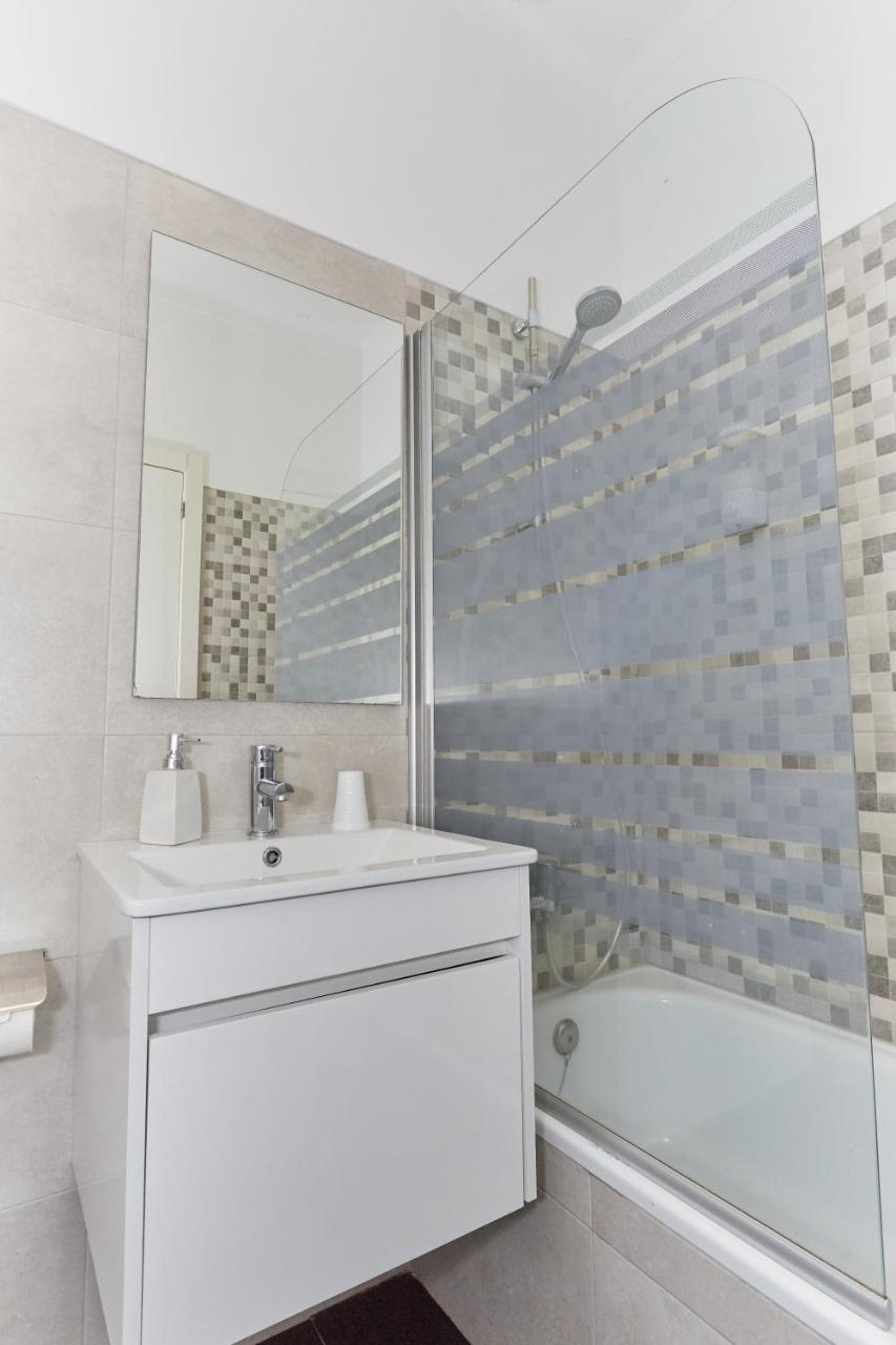 Residencial Principe Guest House Barreiro  Exterior photo